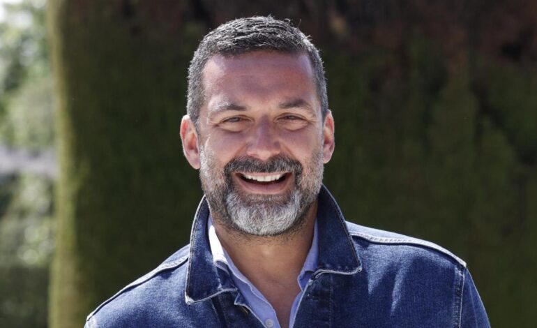 Jaime Anglada, íntimo amigo del rey Felipe VI, recibe el alta hospitalaria un mes después de su grave atropello