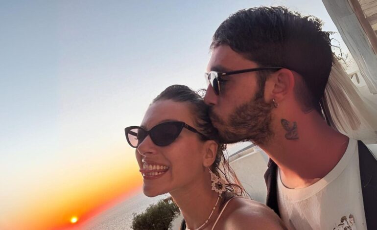 Ana Guerra y Víctor Elías disfrutan de una segunda ‘luna de miel’ en Santorini