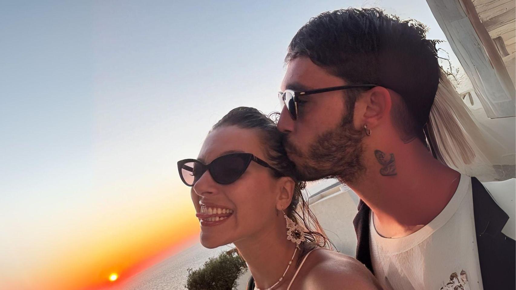 Ana Guerra y Víctor Elías disfrutan de una segunda ‘luna de miel’ en Santorini