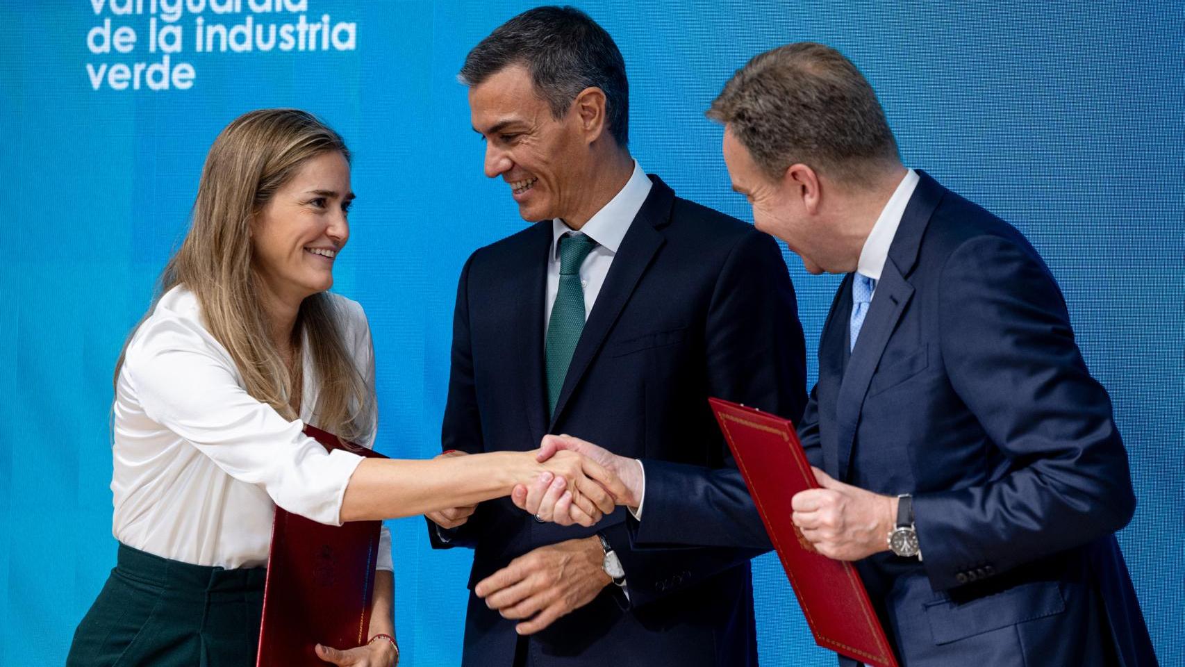 Pedro Sánchez anuncia 50 millones para el desarrollo de la nueva gigafactoría de baterías en Valladolid