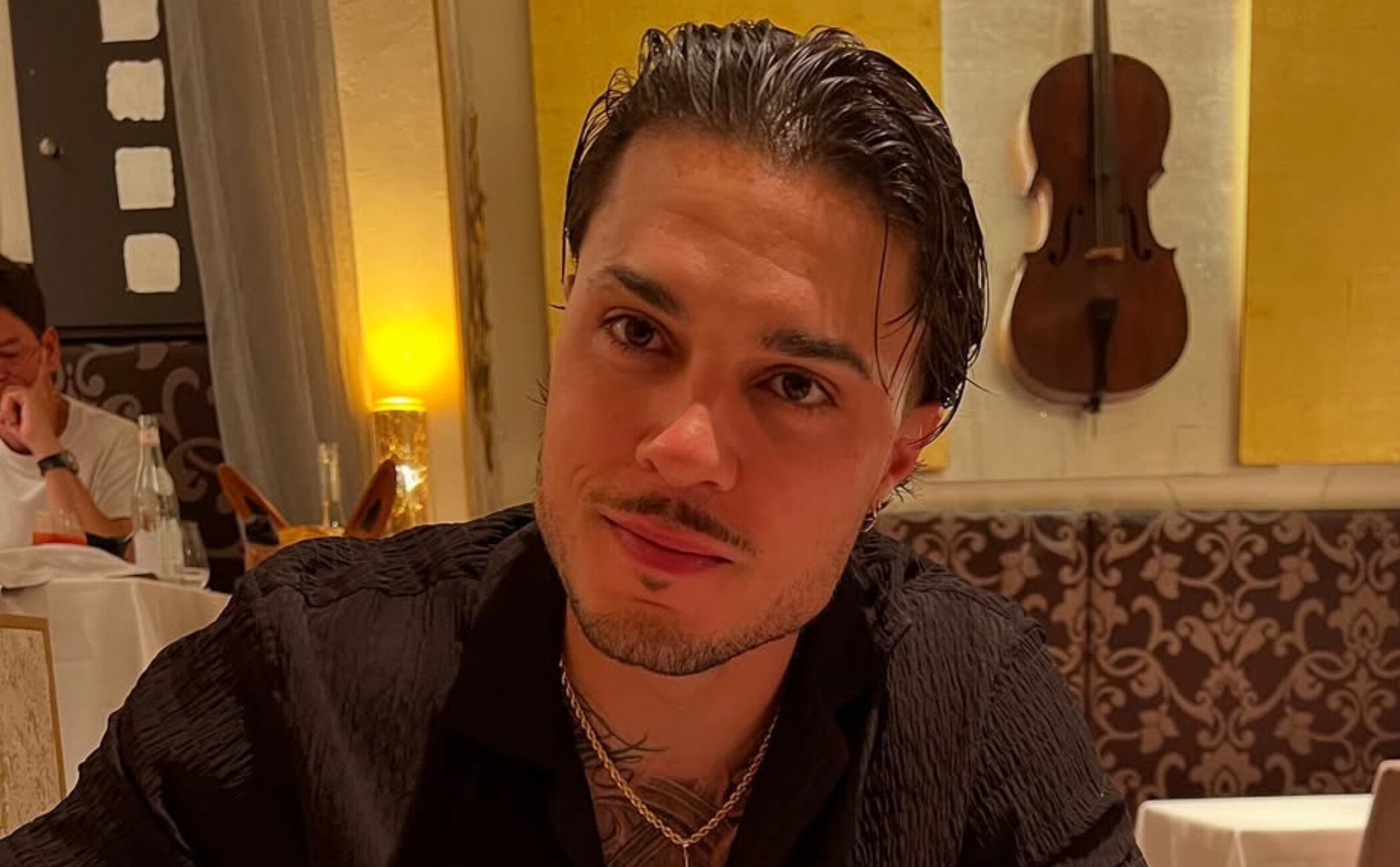 Carlo Costanzia, roto tras las memorias de su madre Mar Flores: «No quiere ni verla»