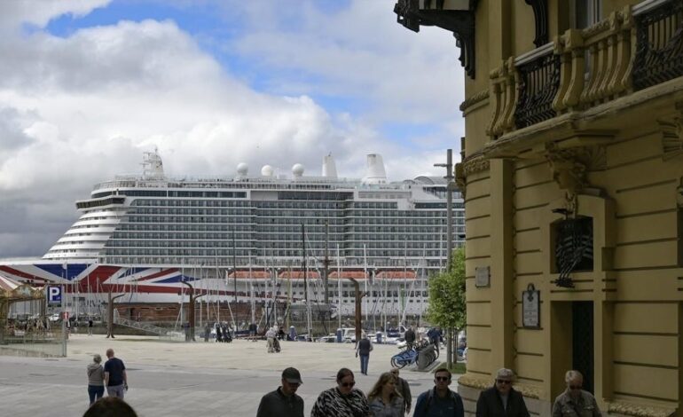 El turismo sigue batiendo récords, con 55 millones de visitantes hasta julio, pero los datos empiezan a estancarse