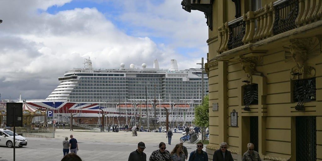 El turismo sigue batiendo récords, con 55 millones de visitantes hasta julio, pero los datos empiezan a estancarse