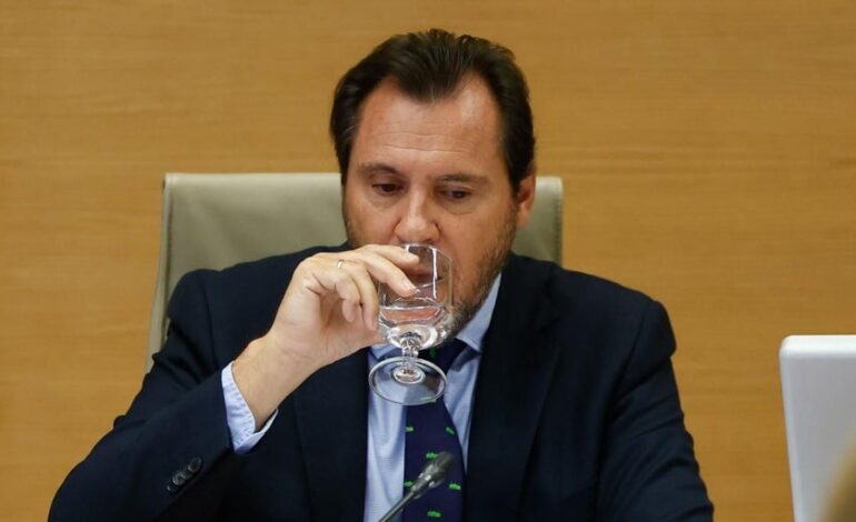 Óscar Puente anuncia un plan de compra de trenes para Renfe tras los problemas con los Avril de Talgo