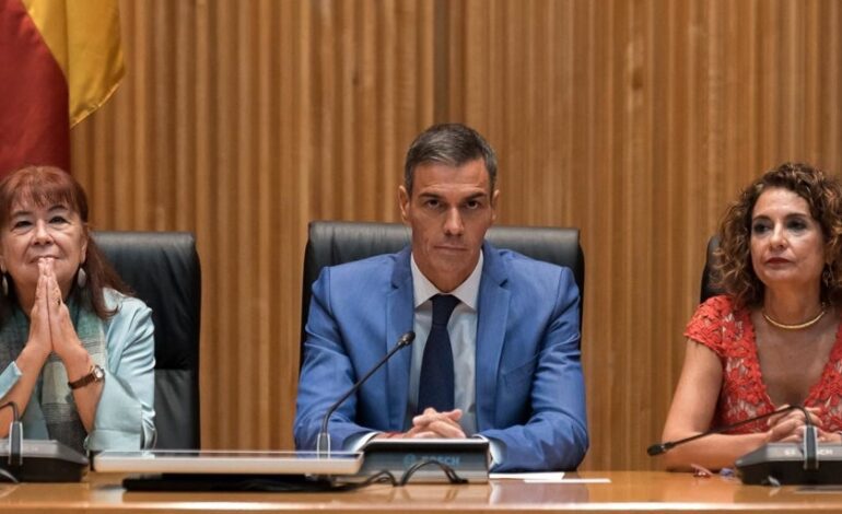 ofrece 30.000 euros a los jóvenes y recupera un plan que ya rechazaron los barones del PP