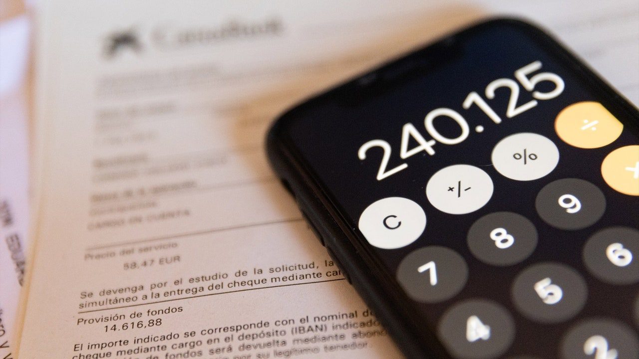 Un estudio sobre vivienda revela que el 85% de las nuevas hipotecas compradas en España pertenecen a personas que ya tienen al menos una vivienda en propiedad