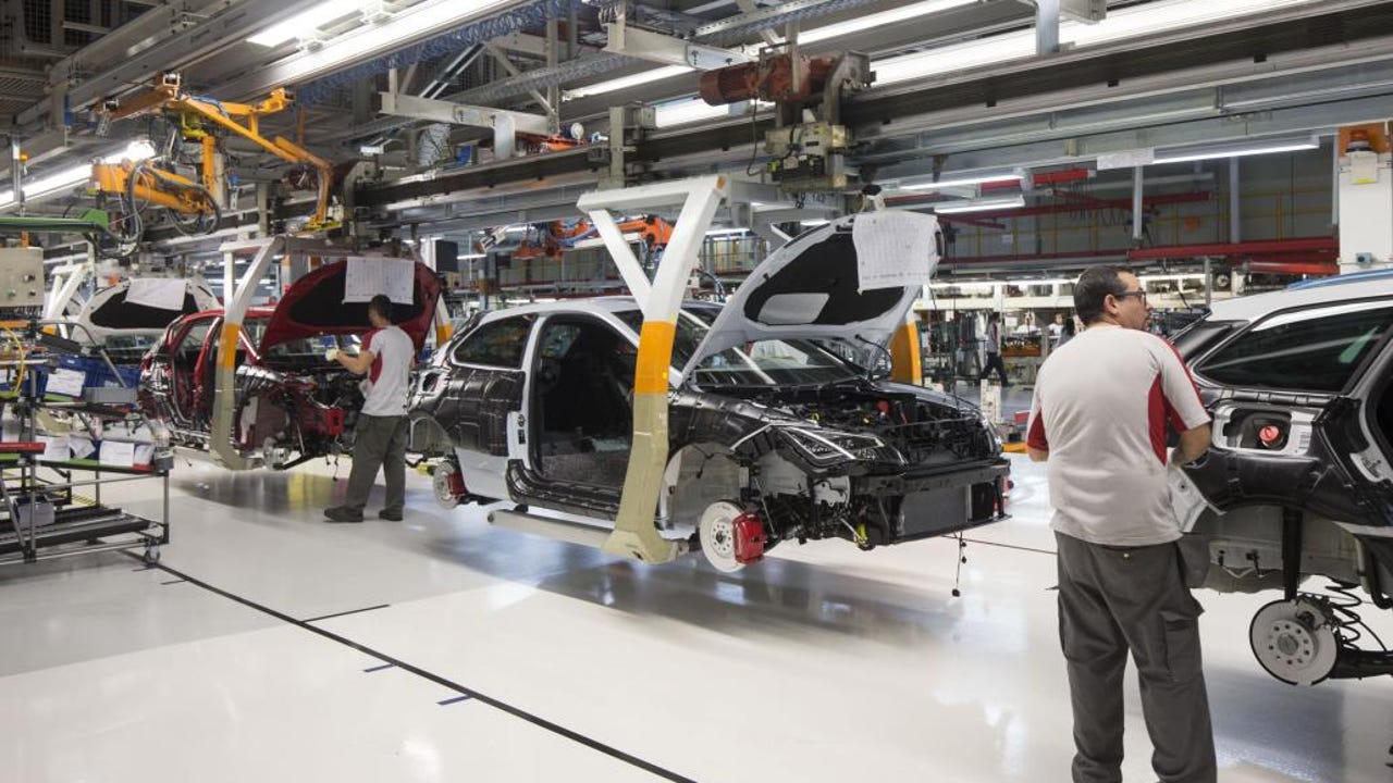 El coste por hora trabajada se dispara un 5,4% en el segundo trimestre