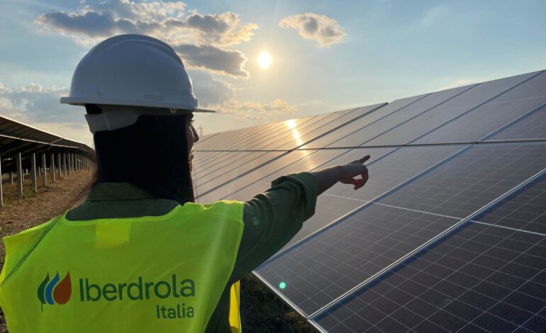 Iberdrola y Selex sellan un acuerdo renovable de 1.250 GWh para impulsar la energía verde en Italia