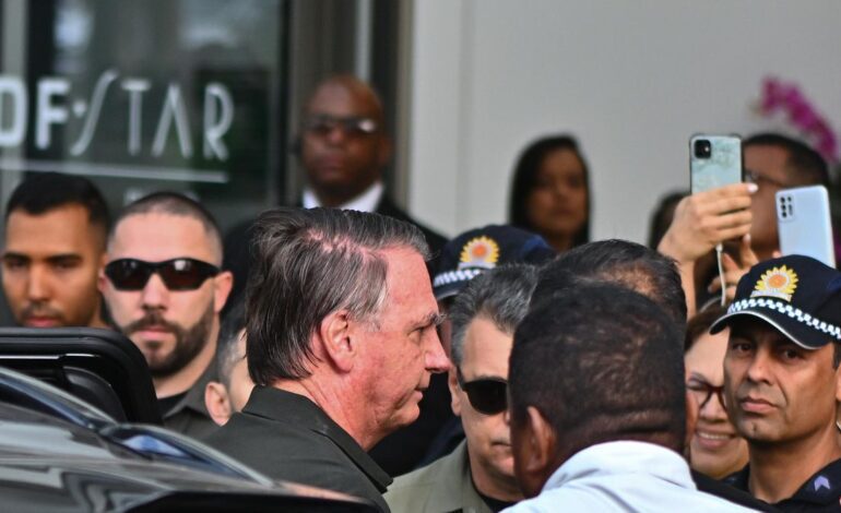 Bolsonaro es hospitalizado por una fuerte crisis de hipo, vómitos y presión baja