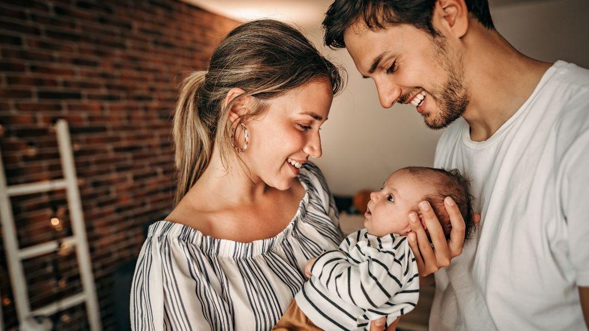 PERMISO POR HIJOS | Guía práctica sobre el nuevo permiso por nacimiento y cuidado de hijos: cuántas semanas corresponden, cuánto se cobra y quién lo puede pedir