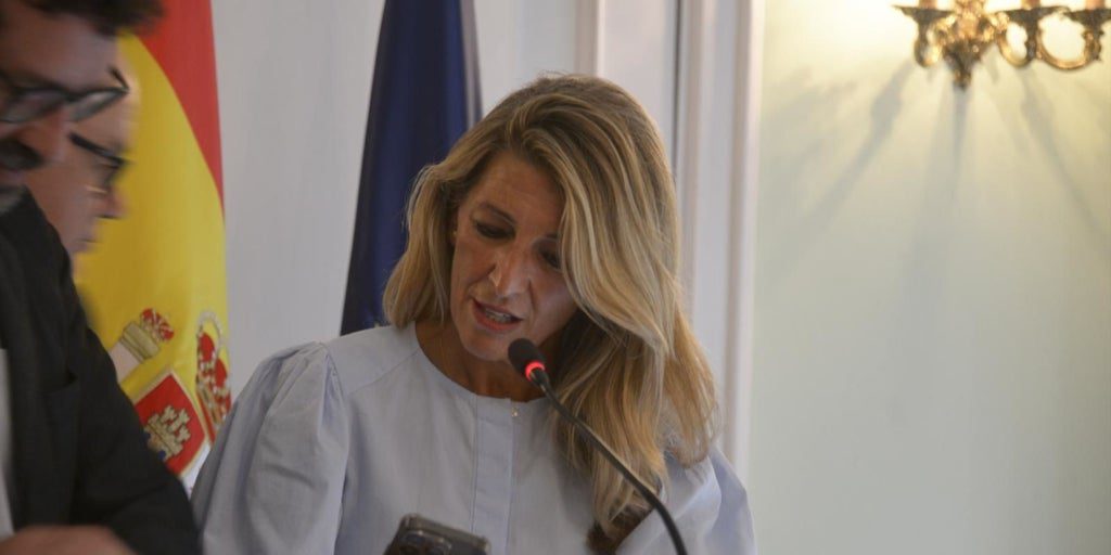 Yolanda Díaz convocará «de inmediato» al comité de expertos para llevar el SMI más allá de los 1.200 euros en 2026