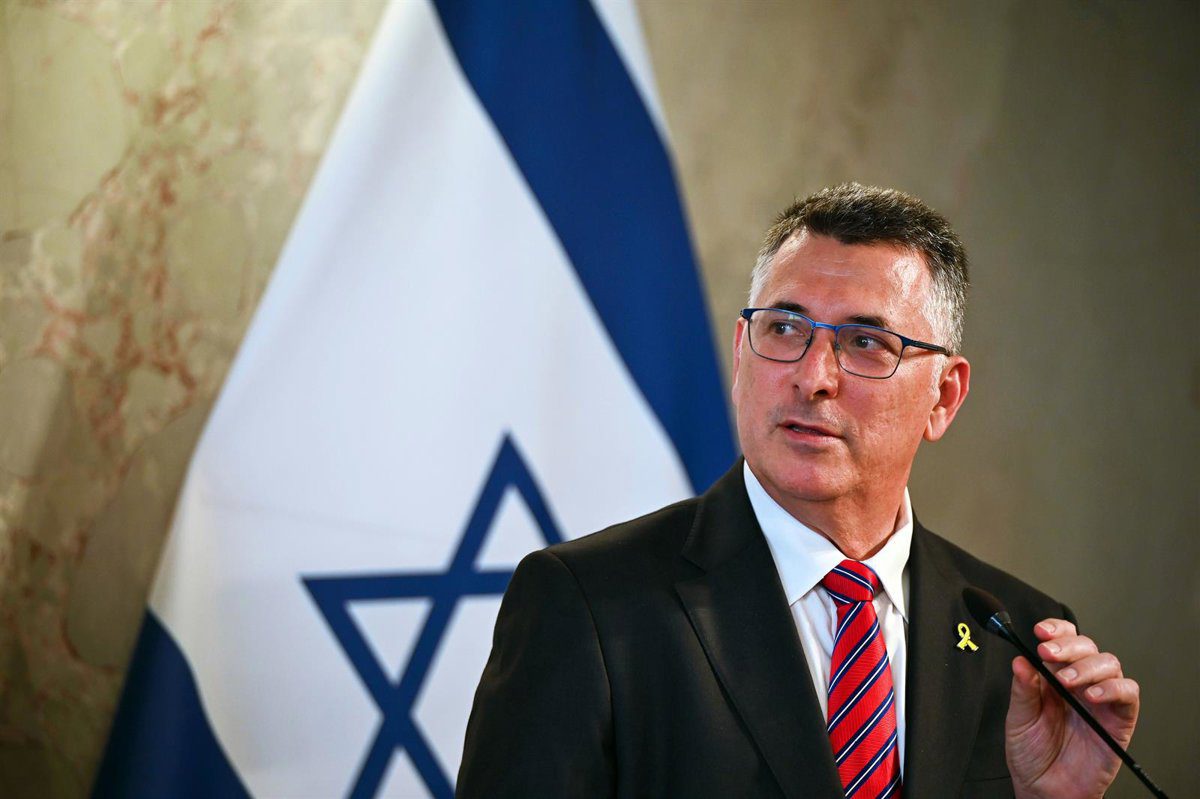 Israel reprocha a Sánchez que «animara» a los manifestantes y la «vergüenza» de la cancelación de La Vuelta