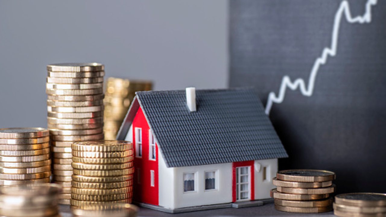 ¿Hipoteca fija, variable o mixta? El eterno dilema de aquellos que quieren comprarse una casa