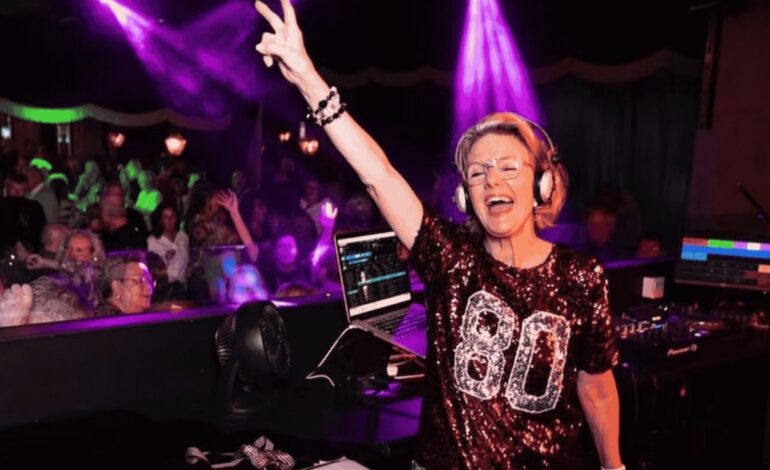 Madelein Mansson, la sueca de 81 años que se hizo DJ tras la muerte de su marido