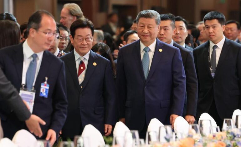 La ausencia de Trump en la cumbre de la APEC deja vía libre a Xi para reivindicar a China como socio fiable frente a EEUU