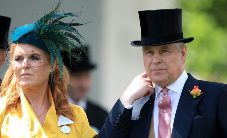 El príncipe Andrés y Sarah Ferguson acceden a abandonar Royal Lodge con la condición de obtener dos casas a cambio