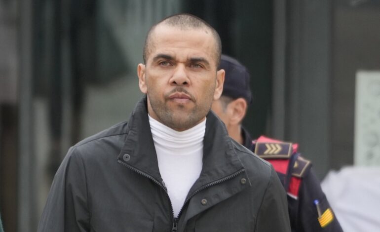 La iglesia evangélica de Dani Alves, en el punto de mira por su entorno y sus métodos