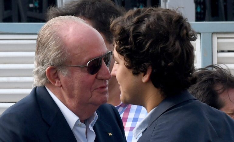 Juan Carlos I habla de Froilán en sus memorias: «Le di una base sólida y la oportunidad de forjar su destino»