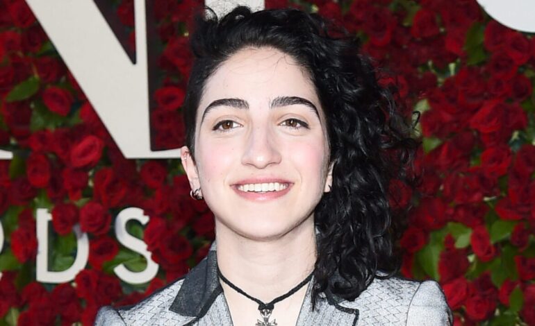 Detenida Gemeny Hernández, pareja de Emily Estefan, por un supuesto caso de violencia doméstica