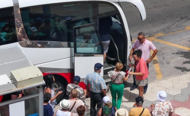 Ofensiva del PP para relanzar los viajes del Imserso a precios asequibles pero cubriendo los costes de las empresas