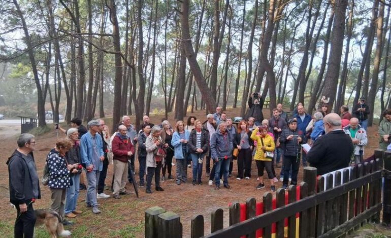 Honran a las víctimas del fascismo en Avilés y Salinas