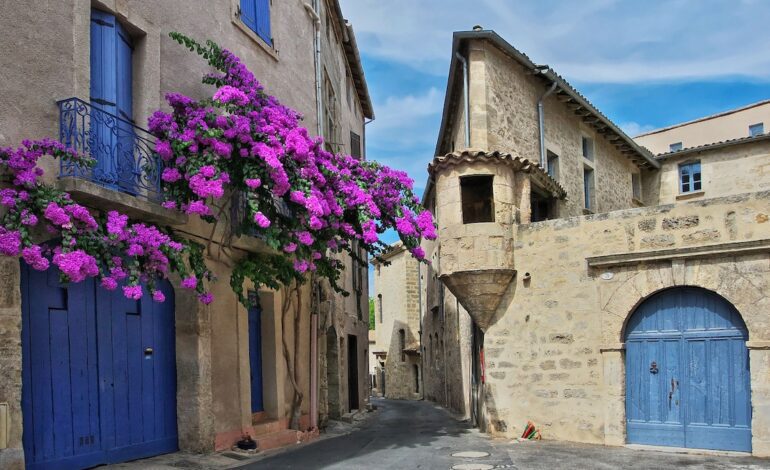 El pequeño pueblo francés donde vivió el gran Molière y fue una potencia comercial y artesanal en la Edad Media