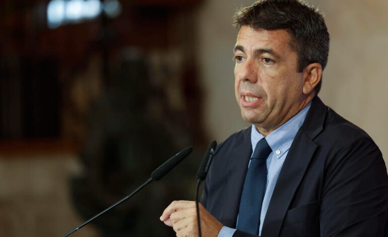 A dos días del aniversario de la DANA, Mazón evita la pregunta clave mientras un sondeo hunde su valoración