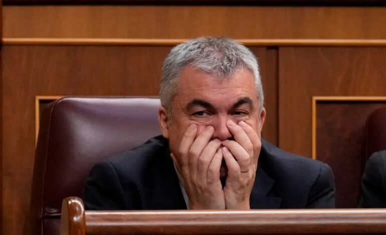 El juez Puente rechaza poner en libertad a Santos Cerdán y niega que haya «agravio comparativo» con Ábalos y Koldo