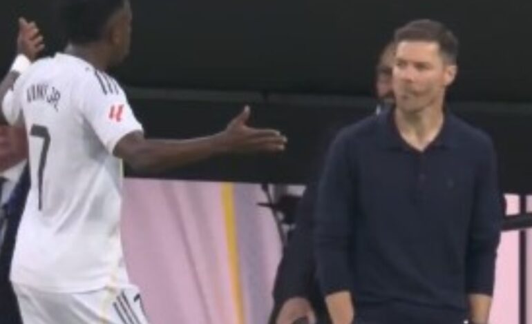 Vinicius pide perdón por su actitud en el Real Madrid