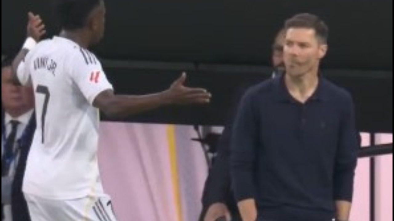 Vinicius pide perdón por su actitud en el Real Madrid