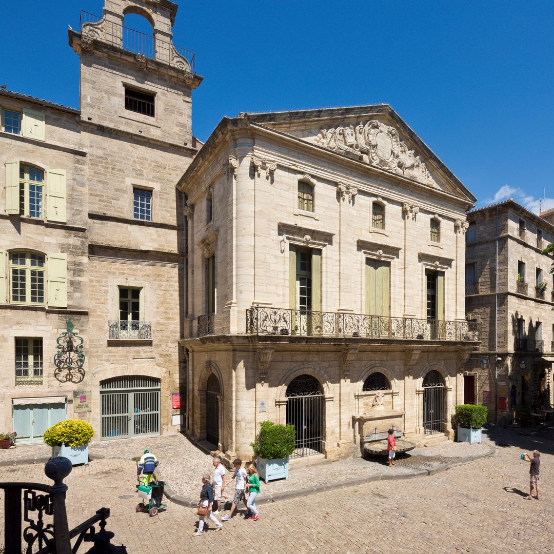 Mansión privada del Hôtel des Consuls, Place Gambetta, Pézenas, Francia