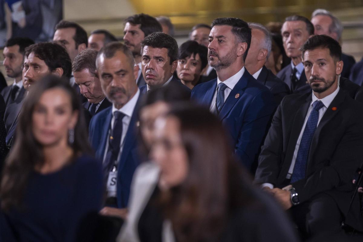 Carlos Mazón durante el funeral de Estado