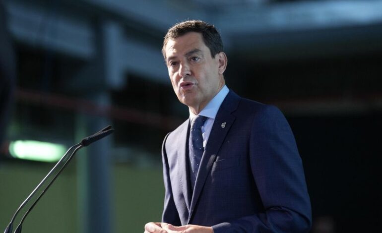 Moreno ve el adelanto electoral en Extremadura como la «salida» frente a Vox, que «no quiere la gobernabilidad»