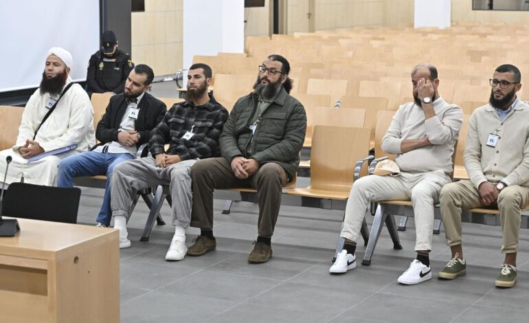 “Los vídeos no son míos, no los he hecho yo”