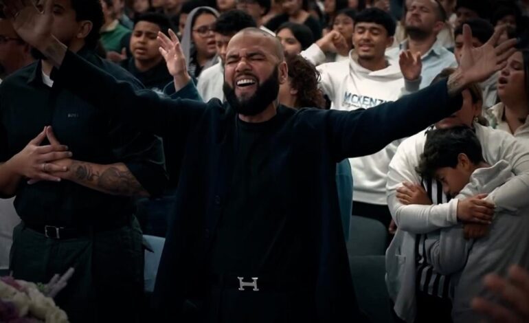 ALVES PREDICADOR IGLESIA | La nueva vida de Dani Alves: de futbolista a predicador en una iglesia de Girona