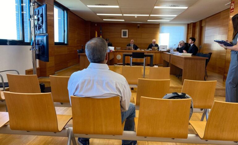 Mi padre me violaba sin preservativo y me compraba la pastilla del día después