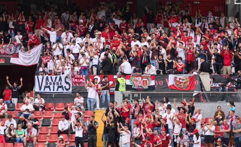 LaLiga denuncia insultos contra España, Joan García y Simeone