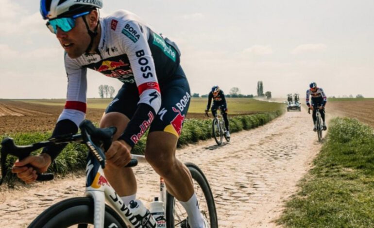 Oier Lazkano, suspendido provisionalmente por la UCI por anomalías en su pasaporte biológico