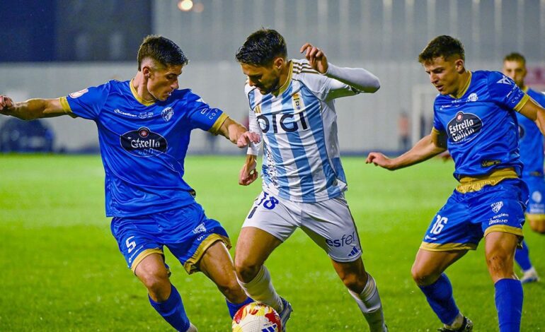 OURENSE REAL OVIEDO | La revelación de un jugador del Ourense sobre los futbolistas del Oviedo: “Se hablaban mal entre ellos, no respiraban un gran ambiente”