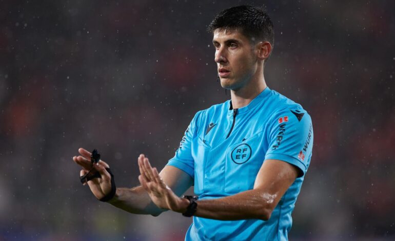 Quién es Mateo Busquets Ferrer, el árbitro que pitará el Real Madrid