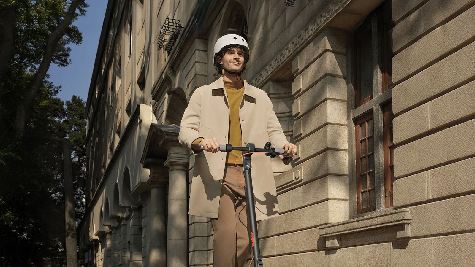 Los patinetes eléctricos de Xiaomi están equipados con un sistema de iluminación frontal, elemento clave en la nueva normativa de la DGT que exige que las luces estén encendidas en todo momento