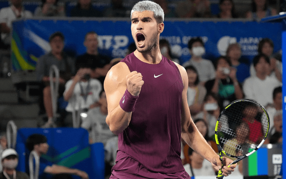 Carlos Alcaraz en partido de tenis
