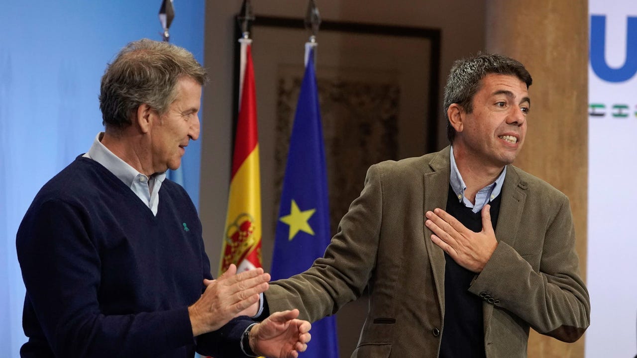 Los giros de guion de Feijóo con un Mazón convertido en lastre electoral para el PP