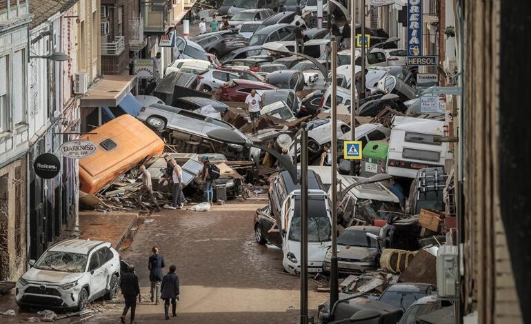 ANIVERSARIO DANA VALENCIA | Los bulos de la DANA acumulan 21 millones de reproducciones en Youtube y TikTok sin que se tomen medidas