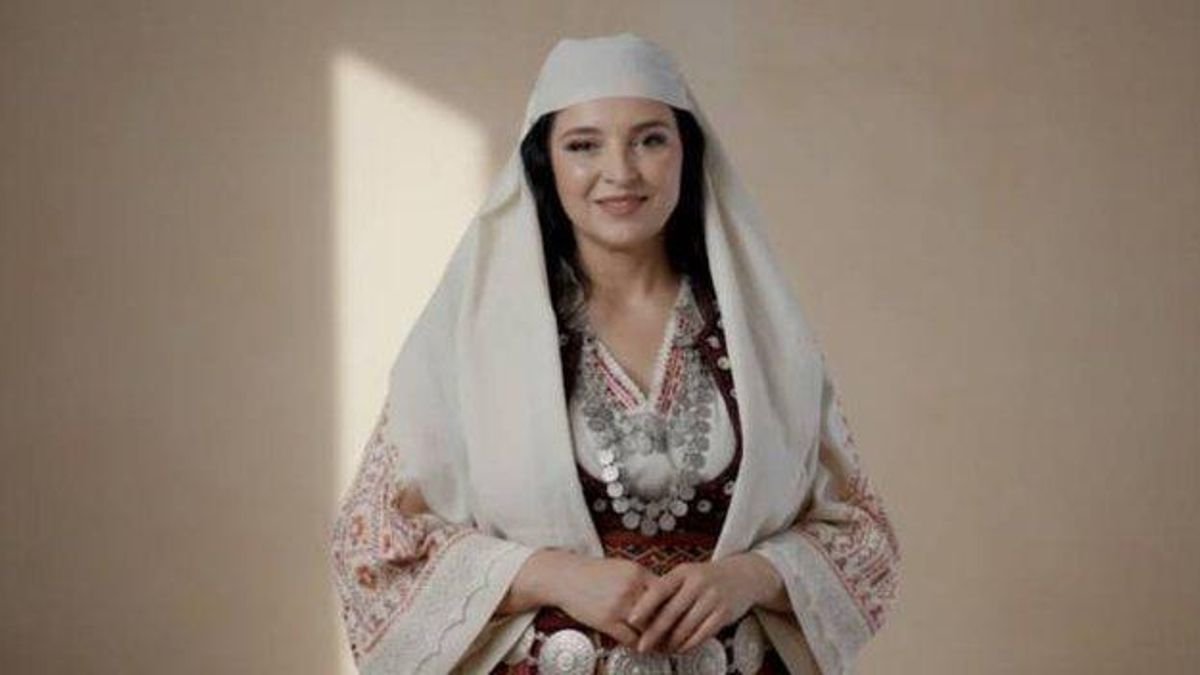 IA ALBANIA | Albania anuncia el ‘nacimiento’ de 83 asistentes parlamentarios «hijos» de Diella, su ministra creada con inteligencia artificial