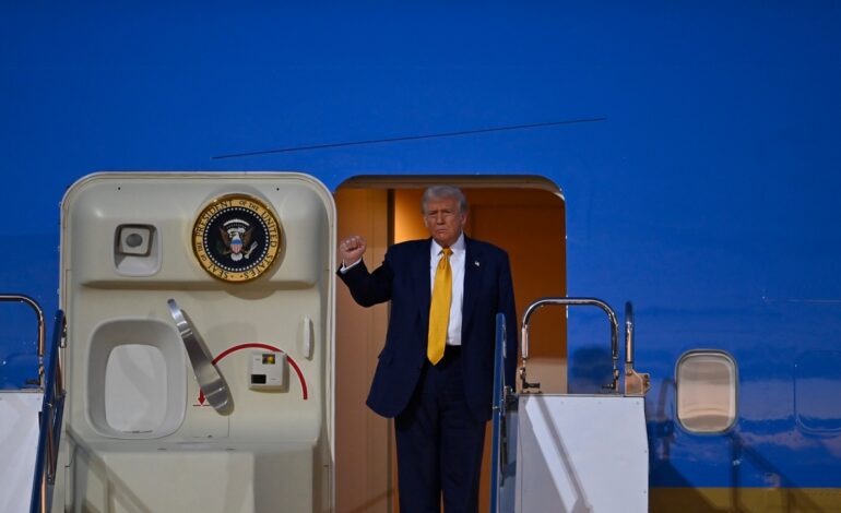 Trump no descarta la idea de un tercer mandato aunque lo prohíba la Constitución: «Me encantaría hacerlo»