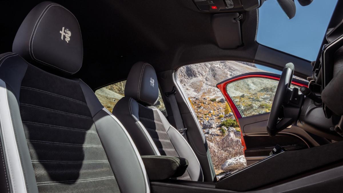 Tapicería específica Alfa Romeo Junior Speciale