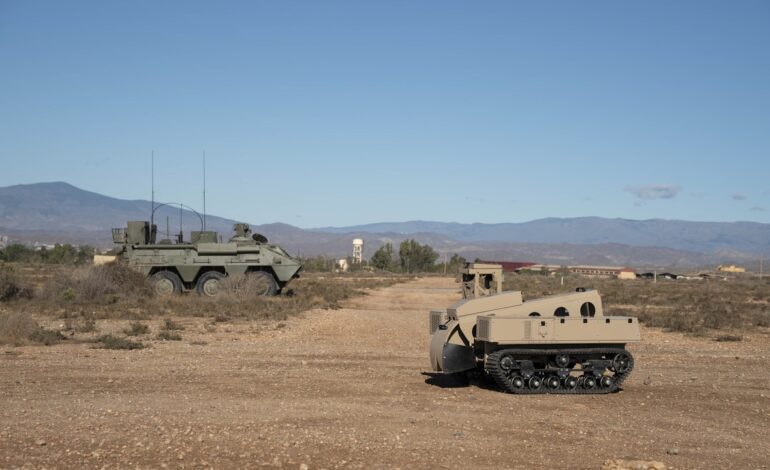 Un muerto y un herido grave en una explosión en la base militar de La Legión en Viator, Almería