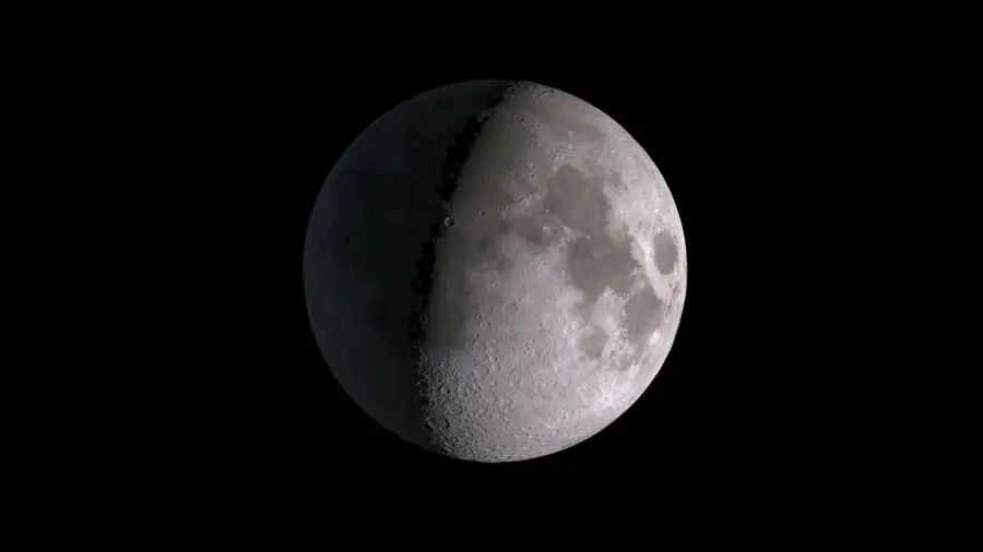 Fase lunar del jueves 30 de octubre de 2025: Luna gibosa creciente o luna creciente convexa
