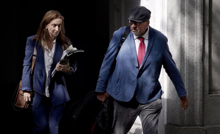 ¿El dinero lo recogía cualquier persona que le dijera Koldo, un motorista, quien fuera?»